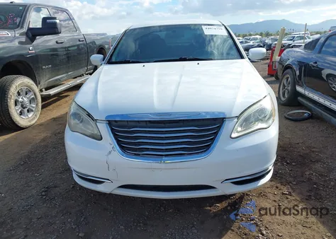 2013 Chrysler 200 Lx from USA, damaged, VIN 1C3CCBAB5DN705115